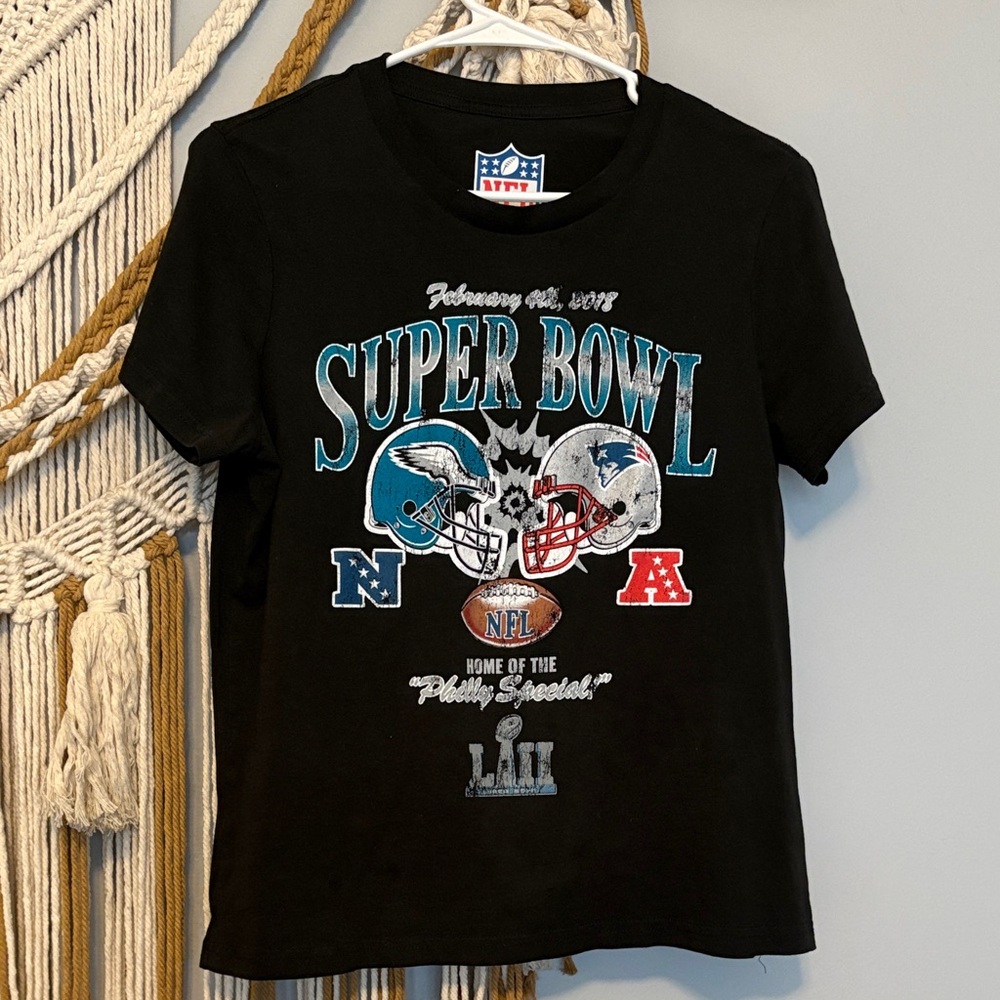 Super Bowl Eagles/Patriots Graphic T-Shirt